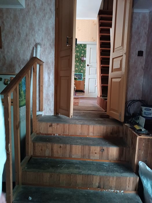 Цегляний будинок в Кобилянці біля Снова