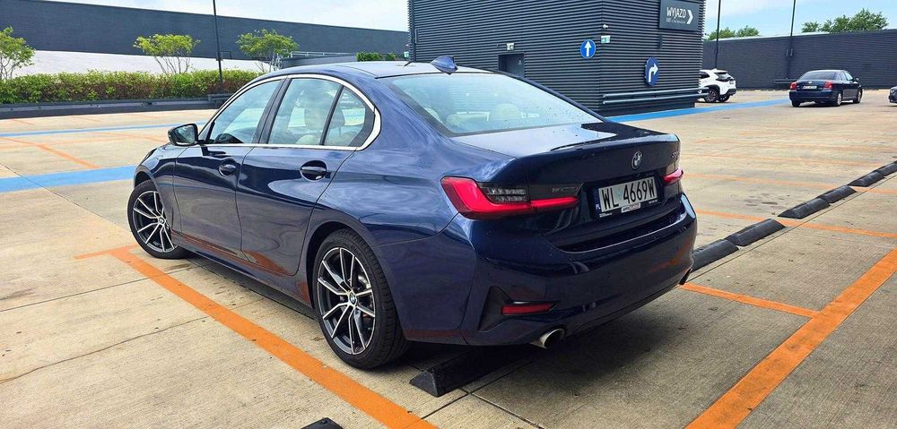 BMW 3 - G20 - 330i - wynajem na doby / długoterminowy