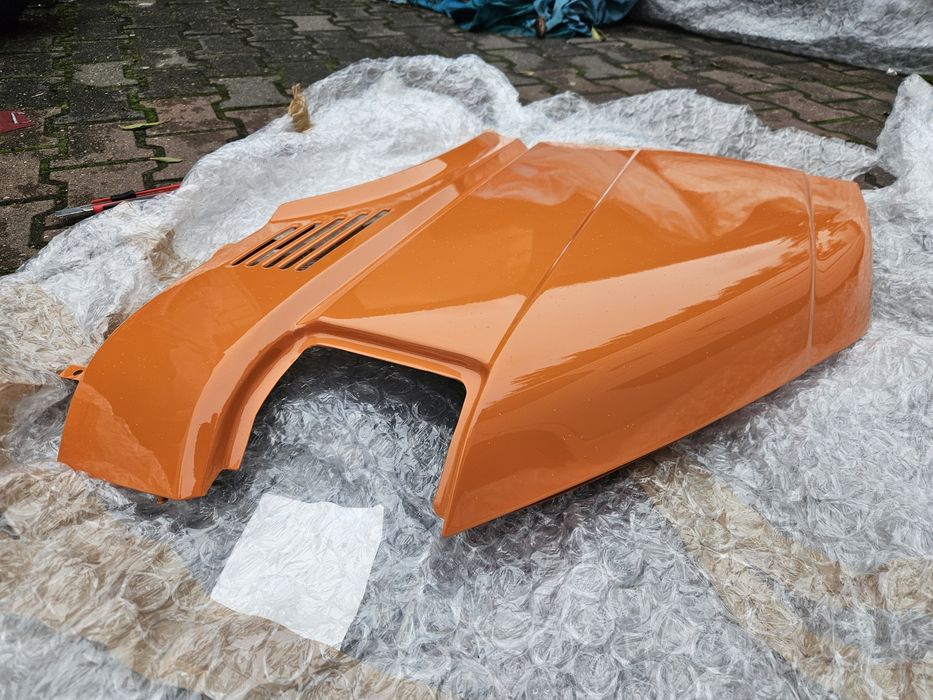 Błotnik VW Transporter T4 prawy kolor pomarańczowy nowy