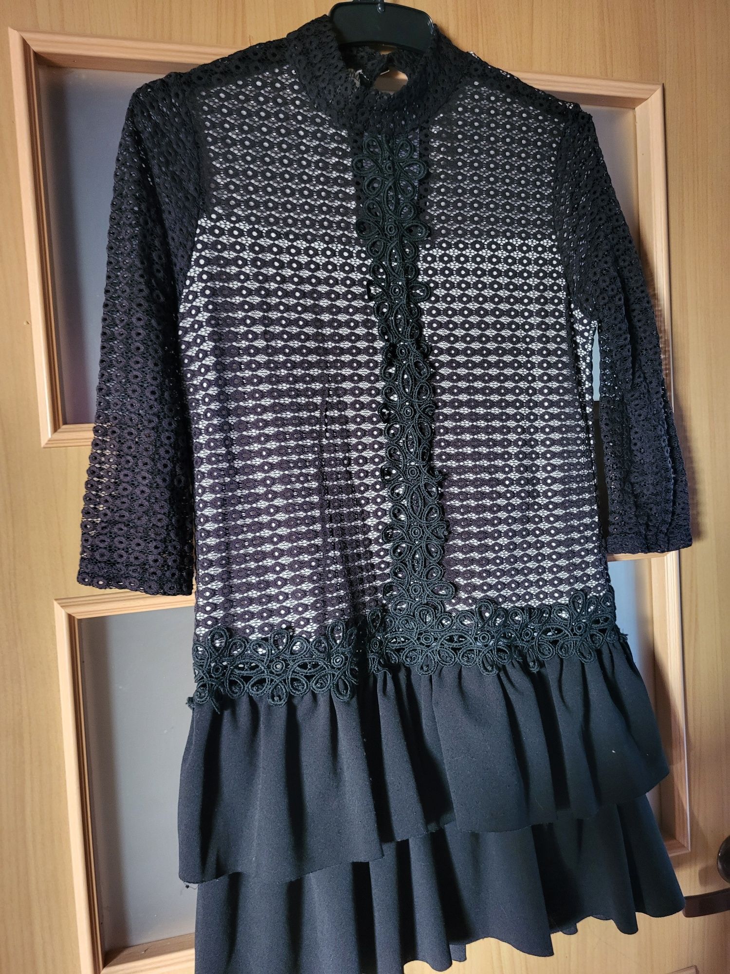 Czarna sukienka M/L
