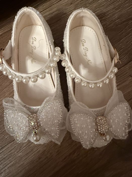 Туфлі на дівчинку розмір 26