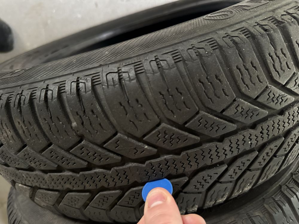 Opony zimowe 175/65R14 T