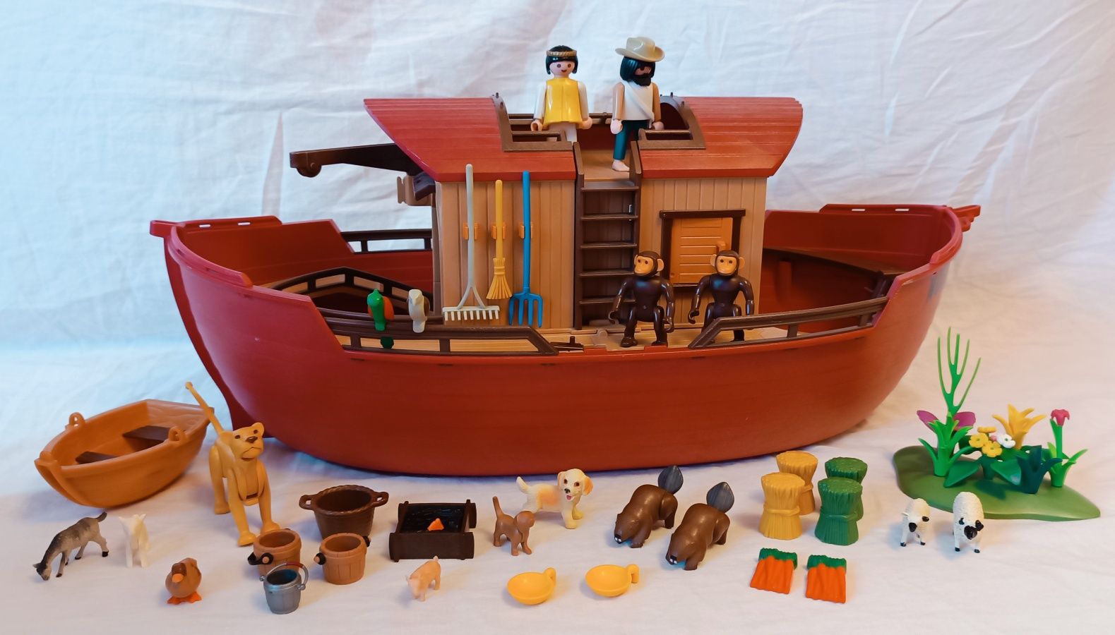 Arca de Noé com acessórios. Playmobil