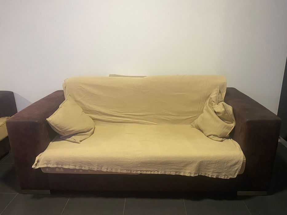 Conjunto de sofás usado