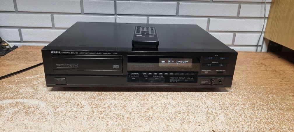Odtwarzacz cd player YAMAHA CDX-510 RS, pilot