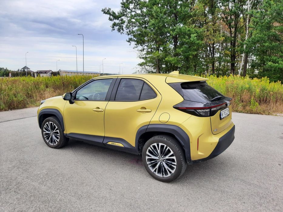 Toyota Yaris Cross Hybrid Bogata wersja, kamery 360, full led park ass