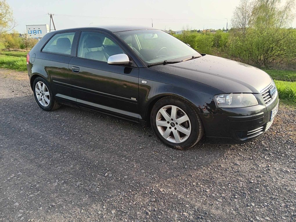 Audi A3 8P 1.6MPI  2004r