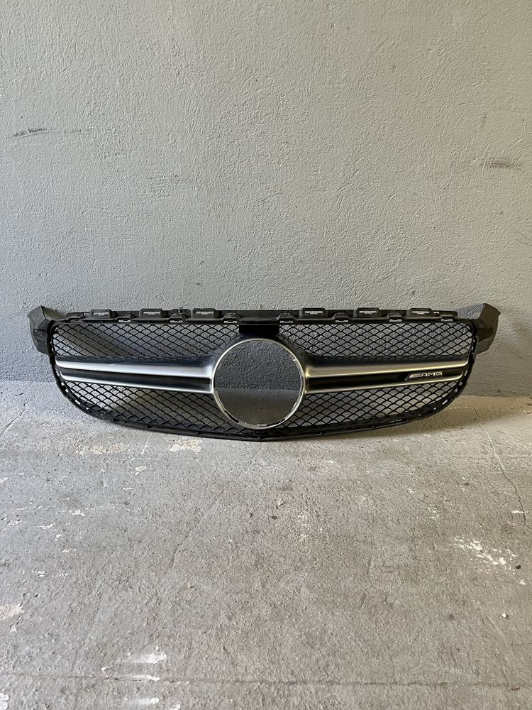 Grill AMG W205 C63 amg