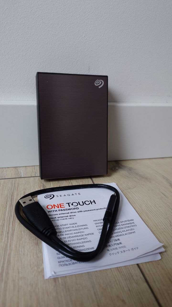 Jak nowy Dysk twardy Seagate One Touch 4TB HDD