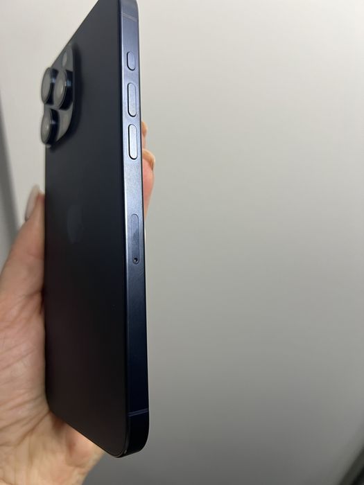 Iphone 15 Pro max б/у
