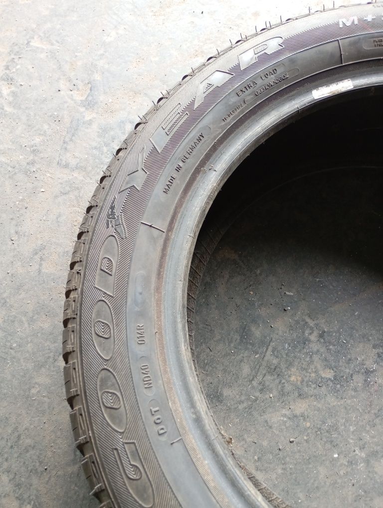 Opona pojedyncza Goodyear Vector 4season 225/50r17