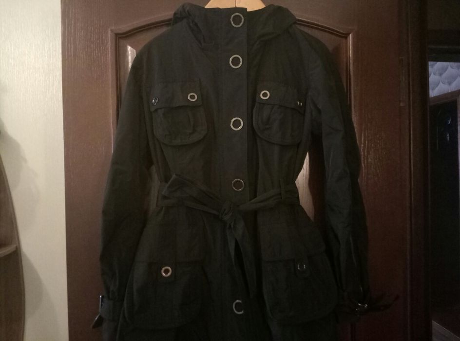Предлагаю демисезонный стильный женский плащ-пальто дешево.