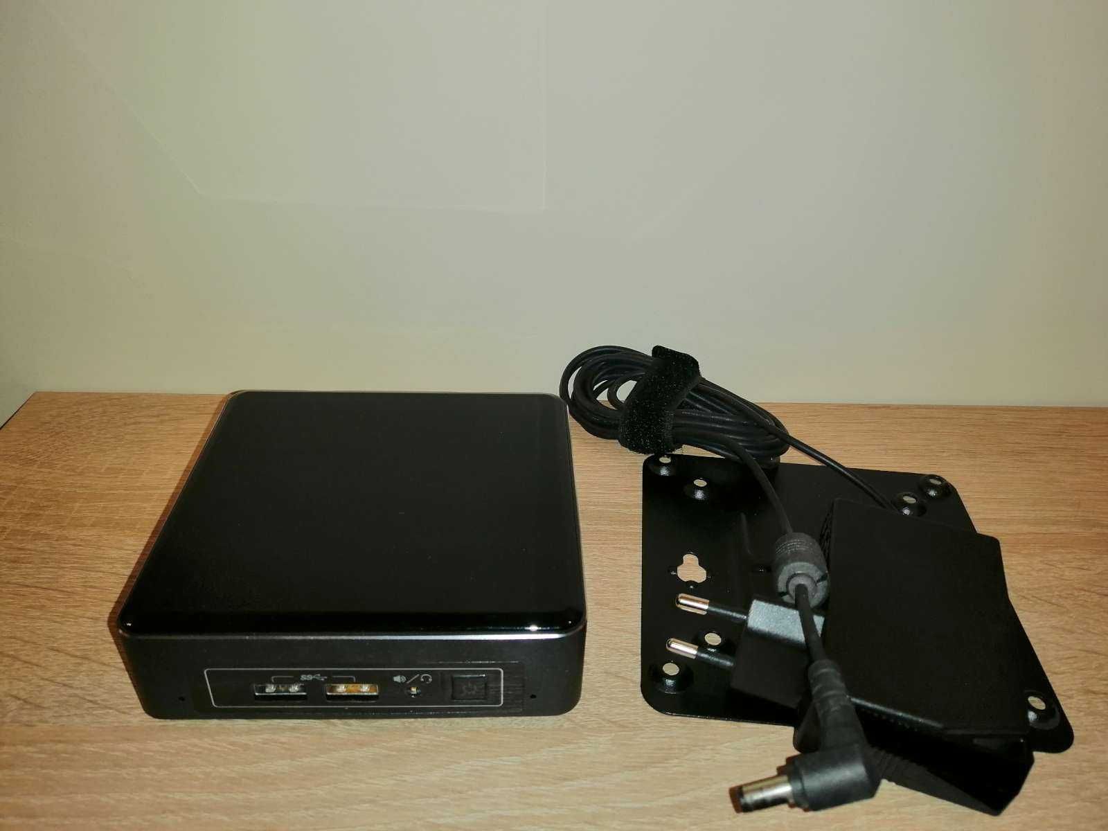 Komputer NUC7 miniPC, microPC