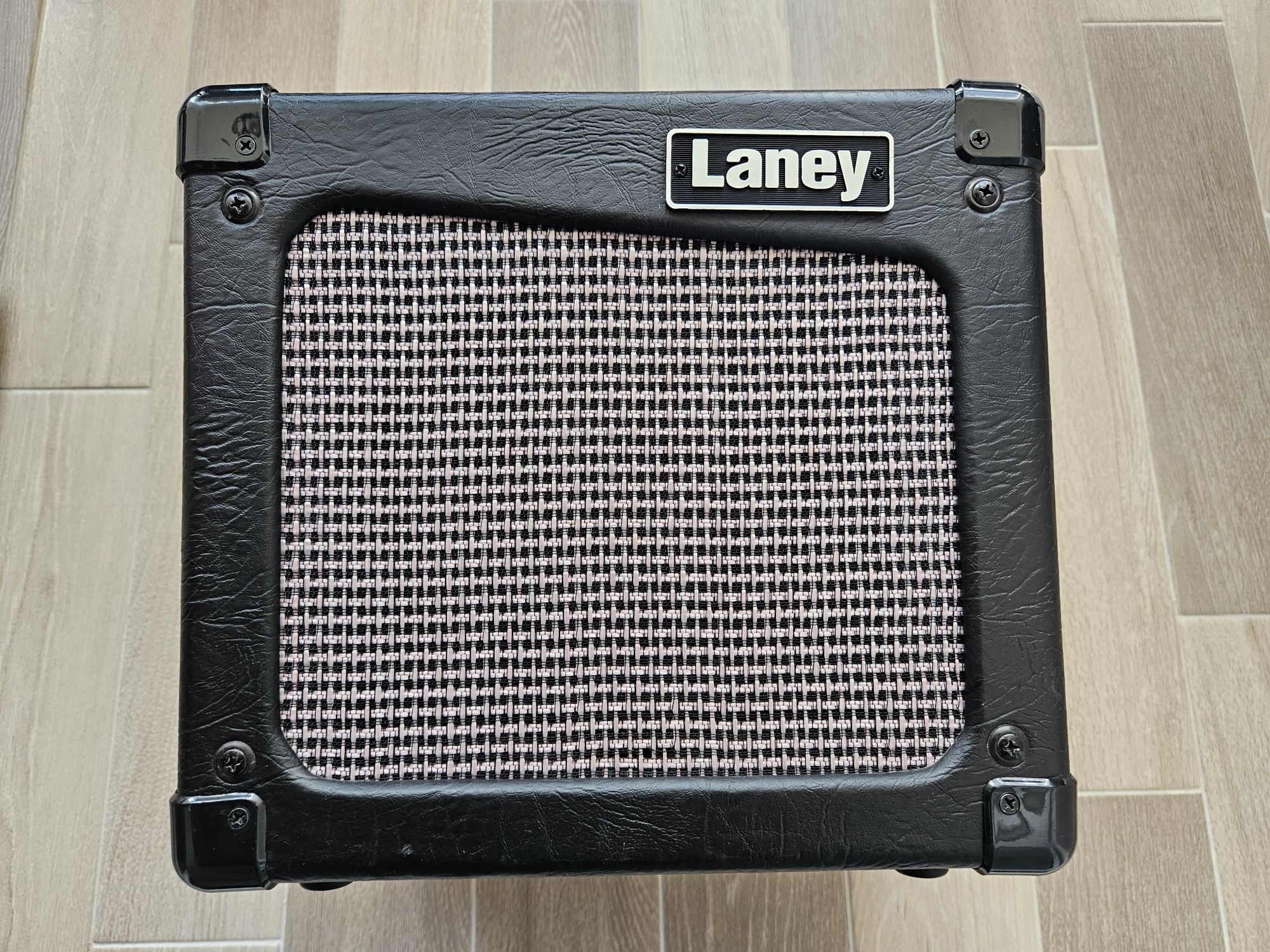 Ламповий комбопідстлювач Laney CUB 8 (USED)