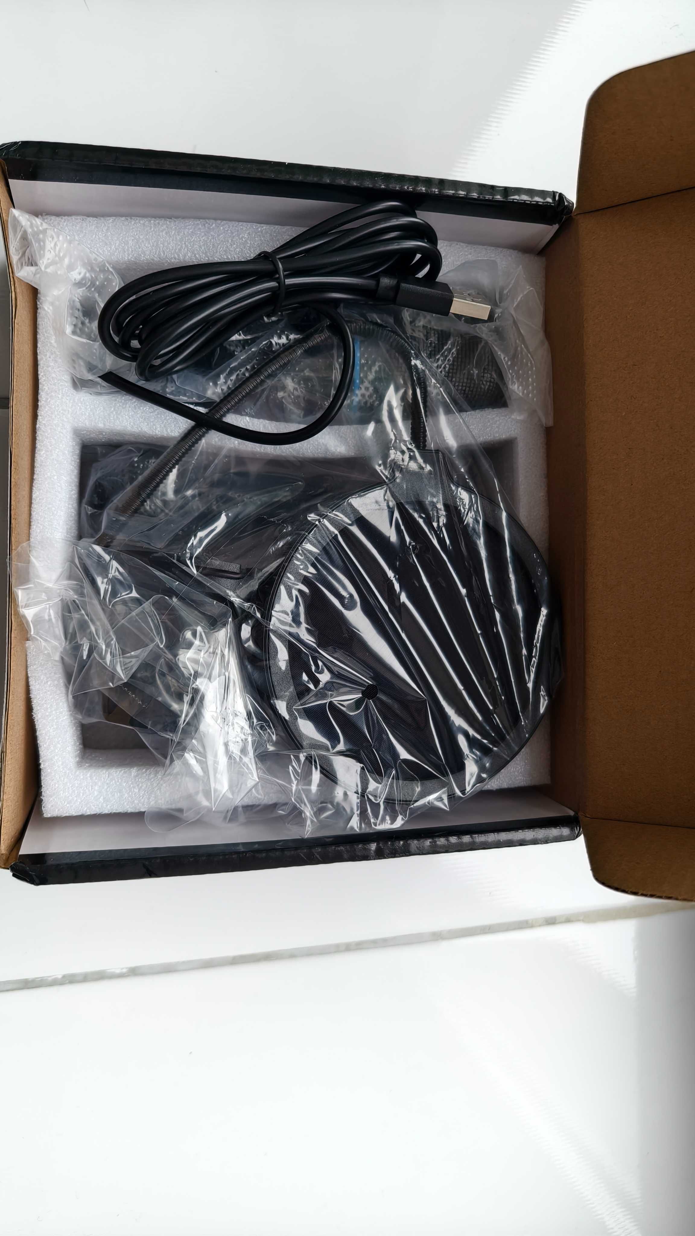 Професійний конденсаторний USB-мікрофон для ПК  з RGB