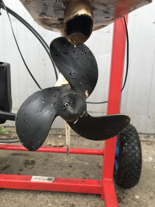 Silnik zaburtowy Johnson 5km - 8 km   S 4 takt