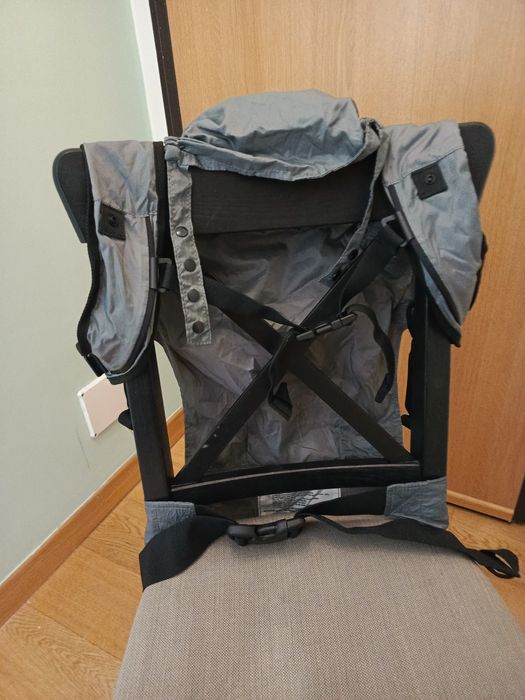 Mochila porta bebés Boba ultraleve