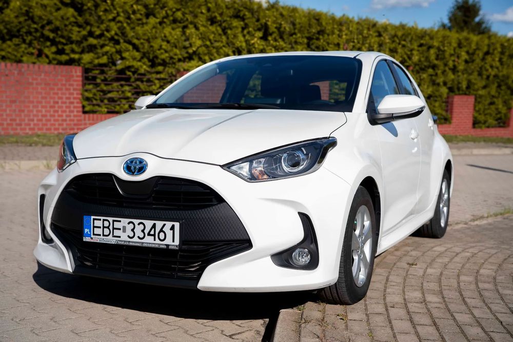 Toyota Yaris FAKTURA VAT, tuż po dużym przeglądzie w ASO, komplet kół zimowych
