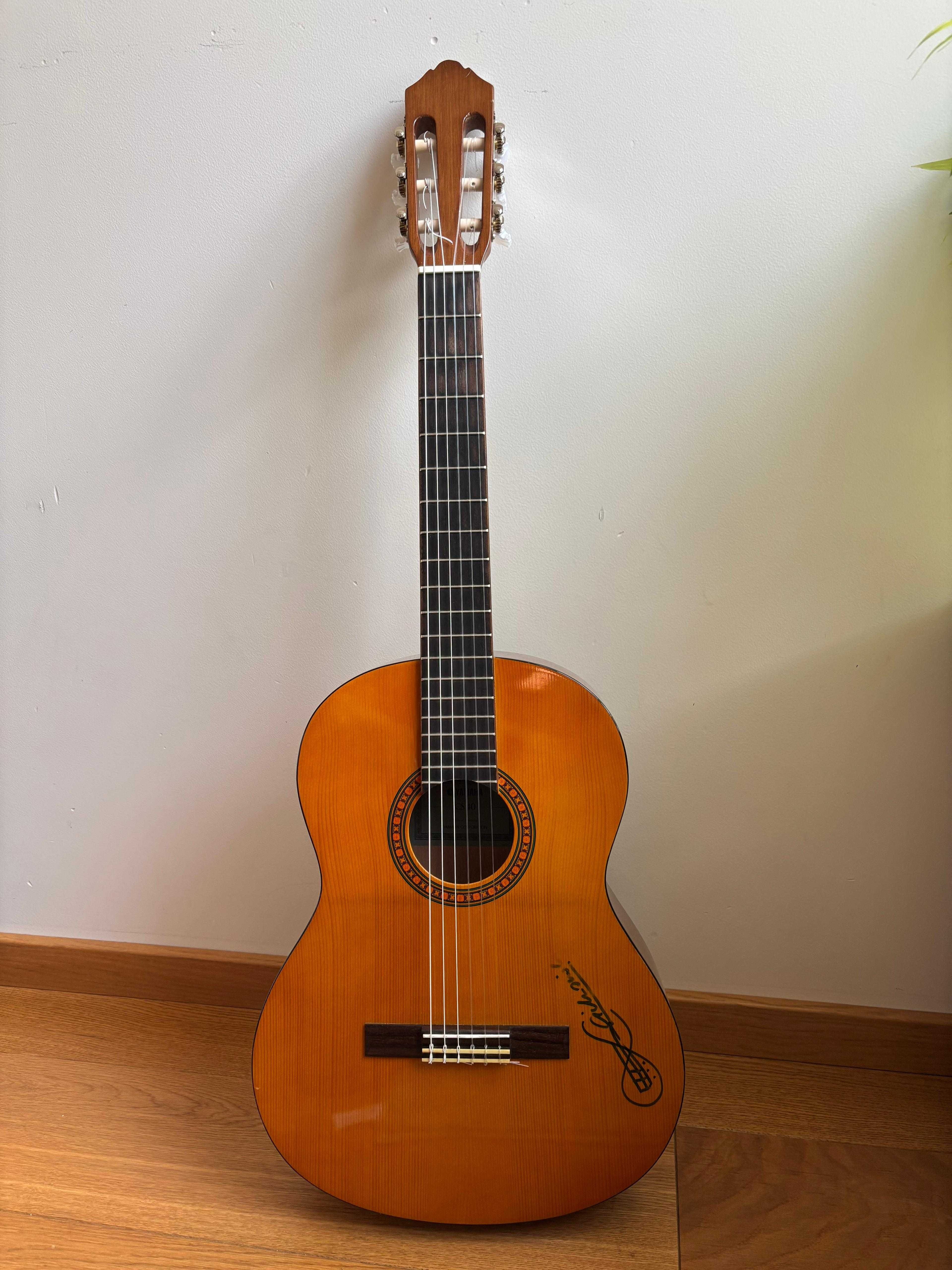 Gitara 3/4 Yamaha CS40