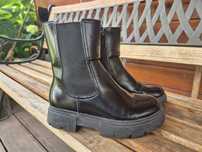 Buty botki czarne H&M 33