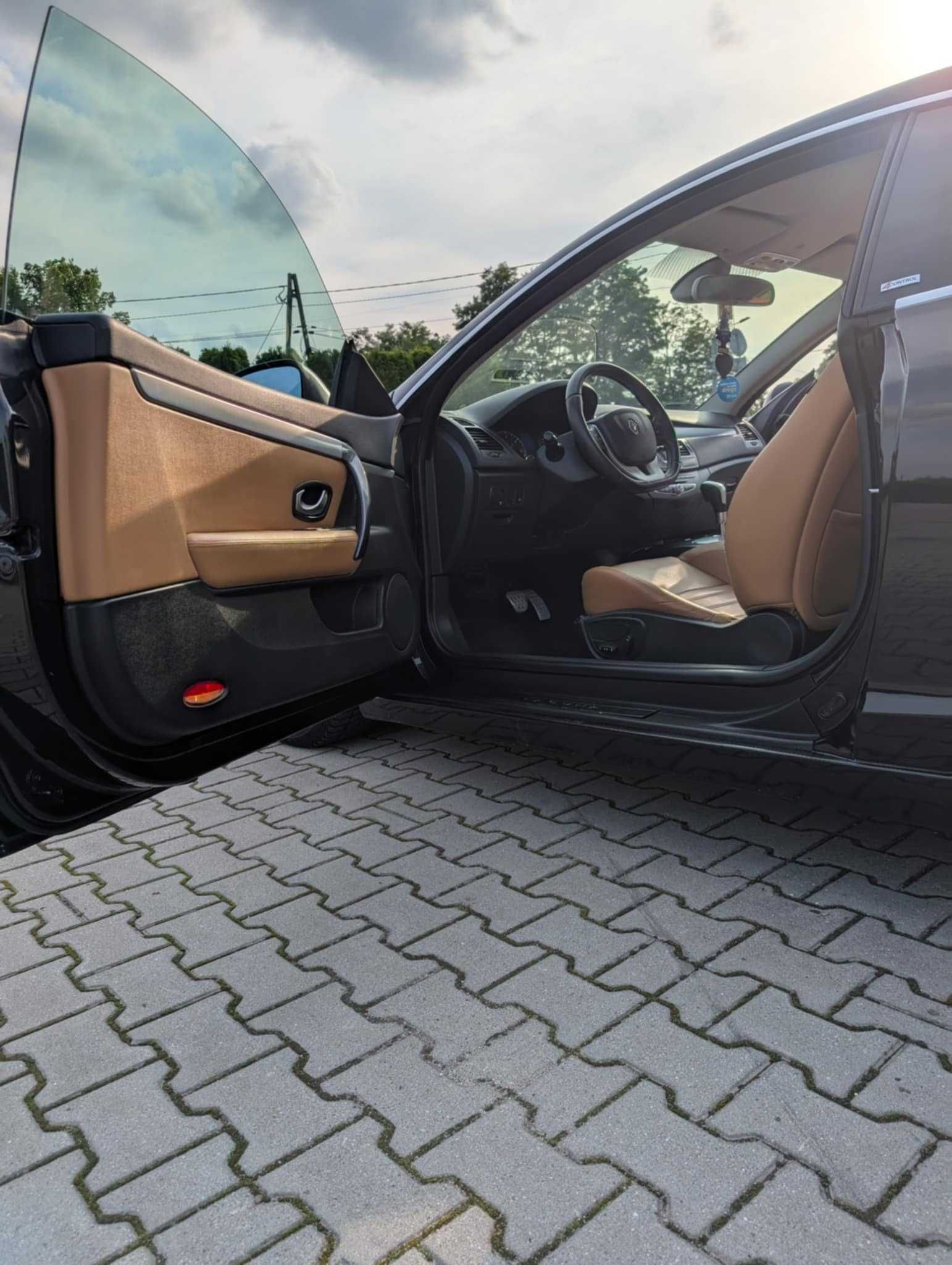 Sprzedam Renault Laguna III Coupe 3.0 dCi  4 CONTROL