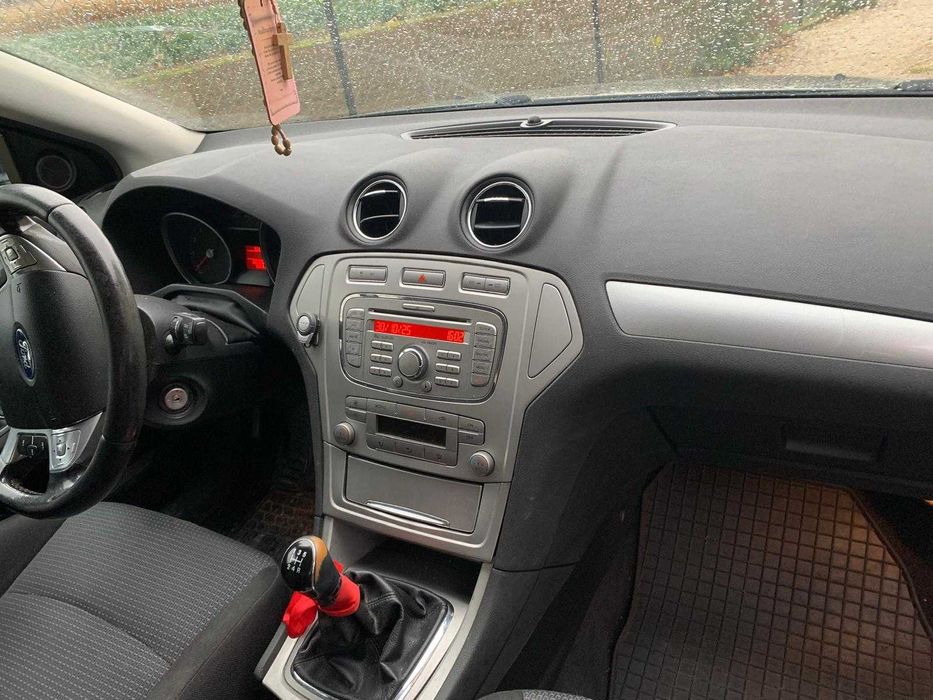 Sprzedam samochód marki ford Mk4