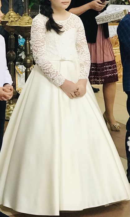 Плаття для першого причастя