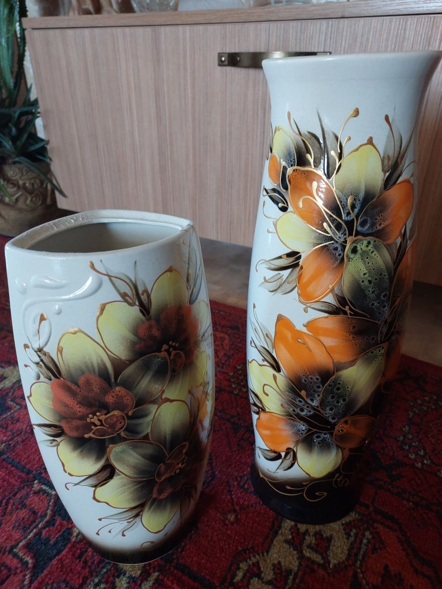 2 керамічні вази