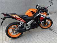 Wynajem motoru Honda REPSOL CBR125R kat B