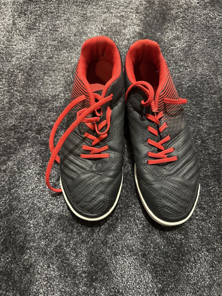 Buty halówki r. 34 Decathlon