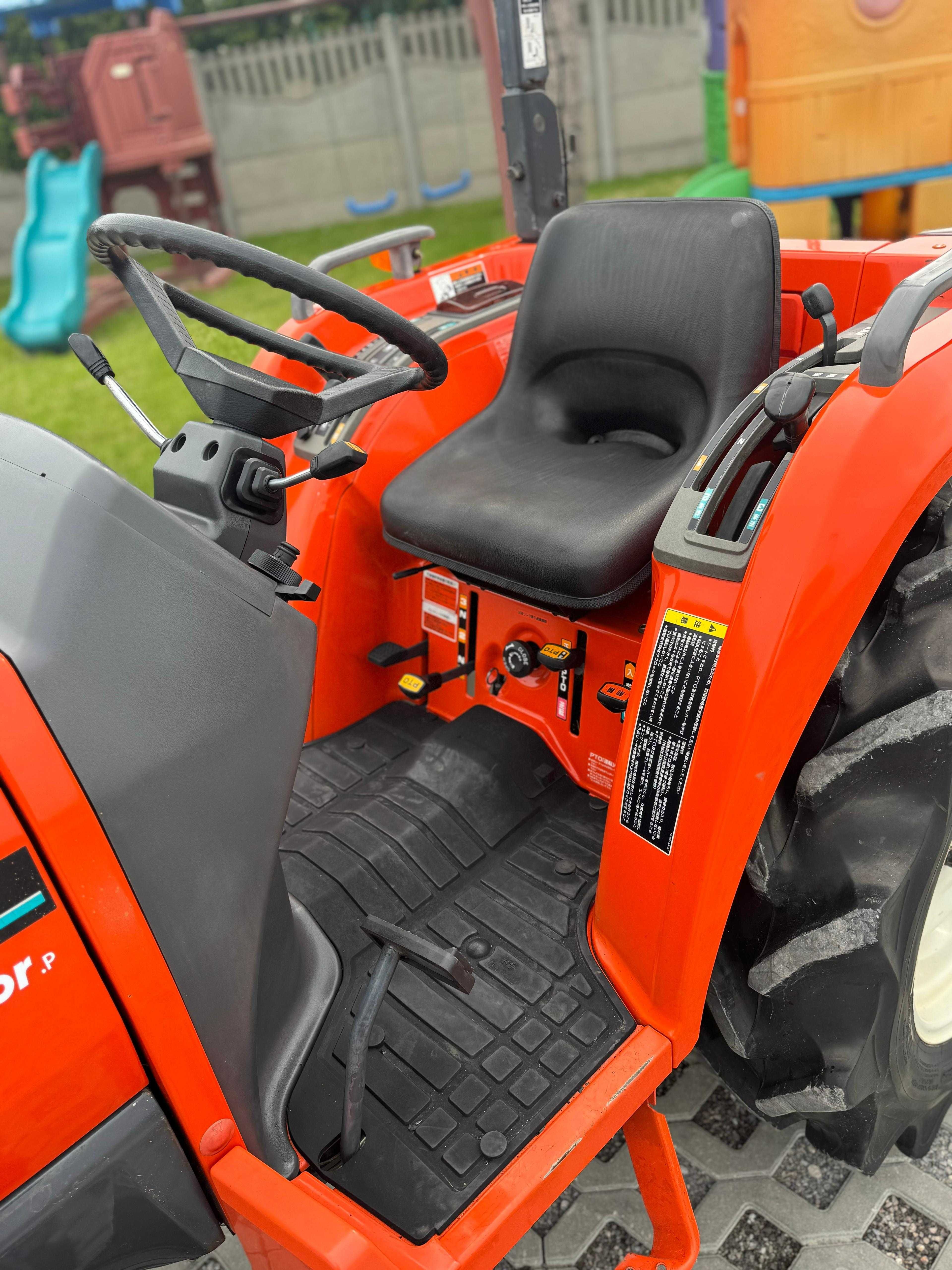 KUBOTA T22, 22hp, 4x4, Wspomaganie , Asystent skrętu, ZAREJESTROWANY