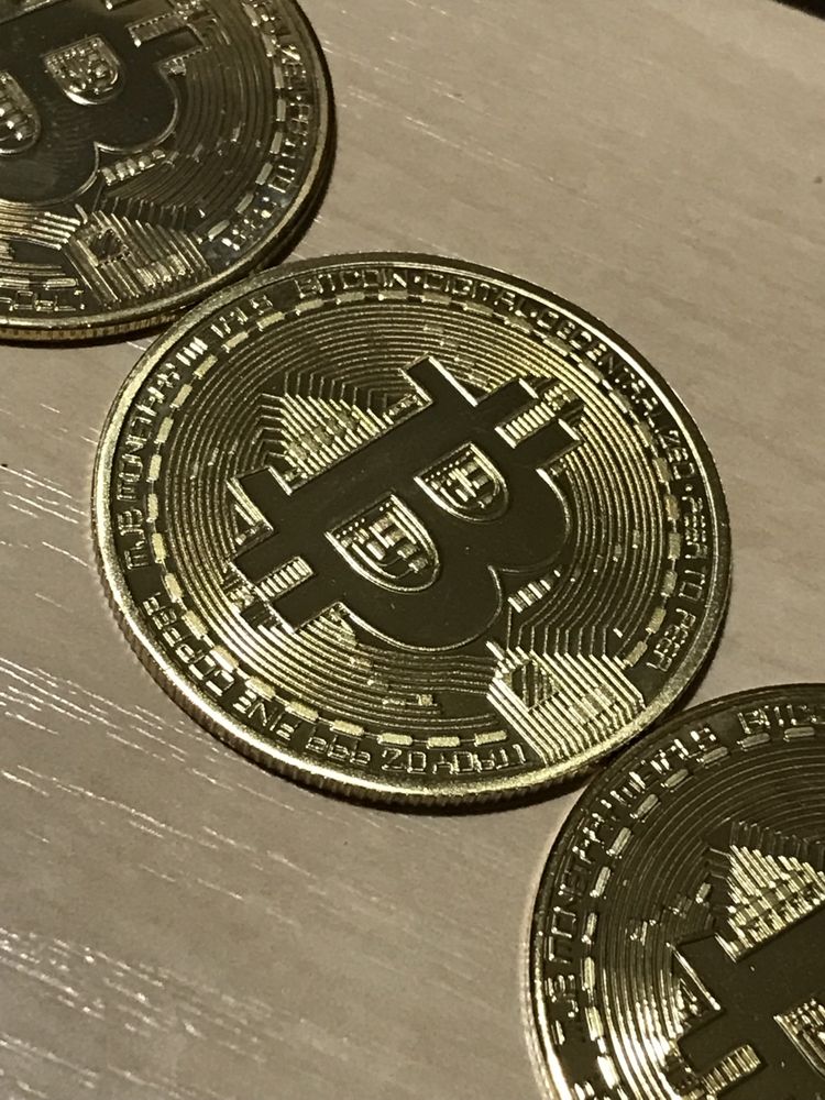 Монети BITCOIN монеты БИТКОИН новые (без пластиковых капсул)