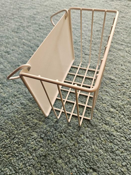 2 podajniki na siano