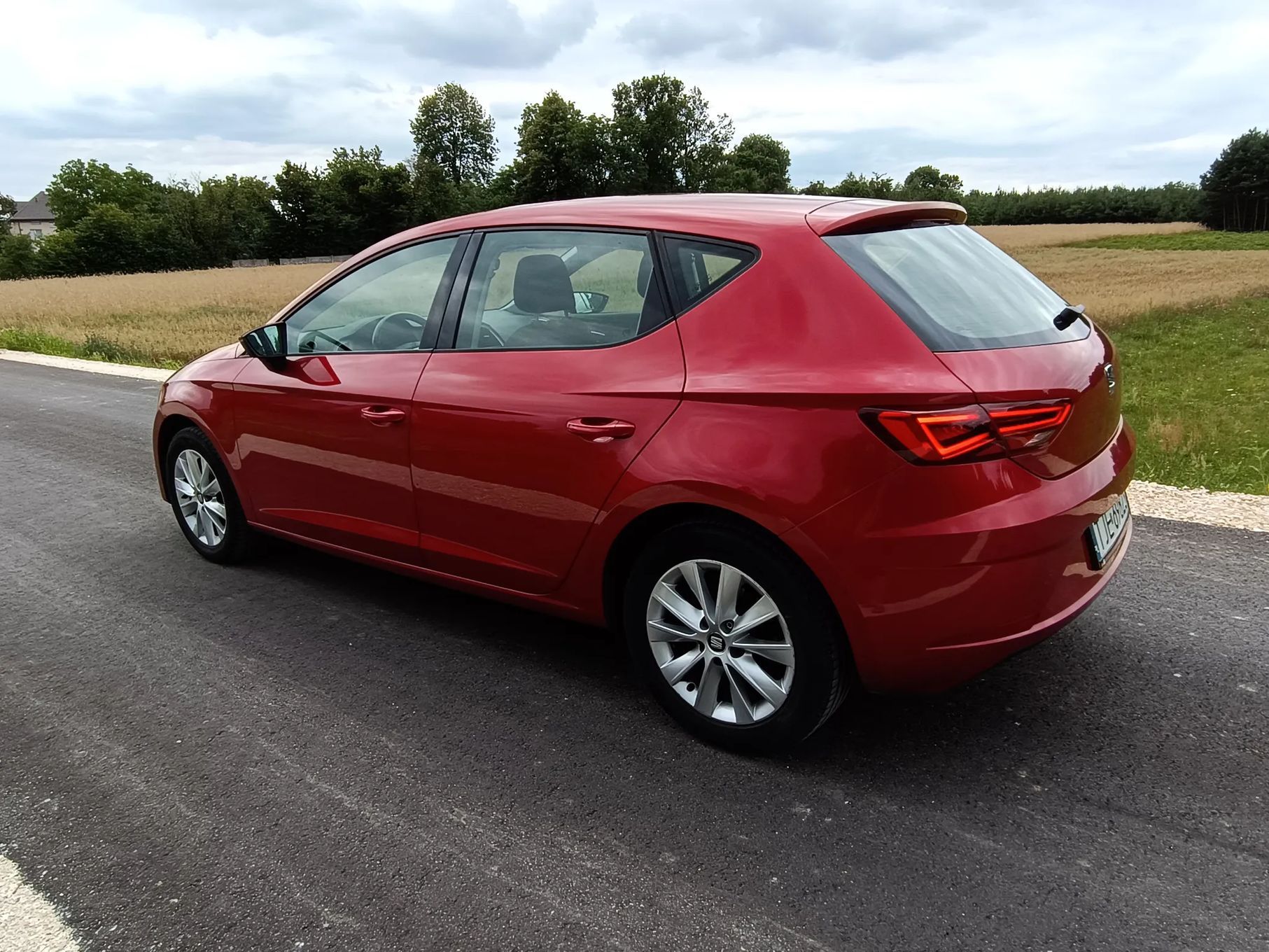 Seat Leon FL 1.6 TDI 115KM • Czerwona Perła • FullLED • Navi • Android Auto