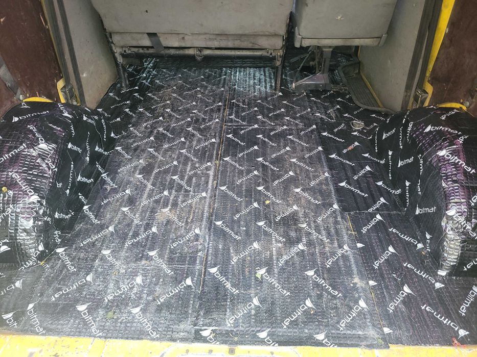 Volkswagen VW T4 salon Polska 5 osób 2.5 tdi 102km doka