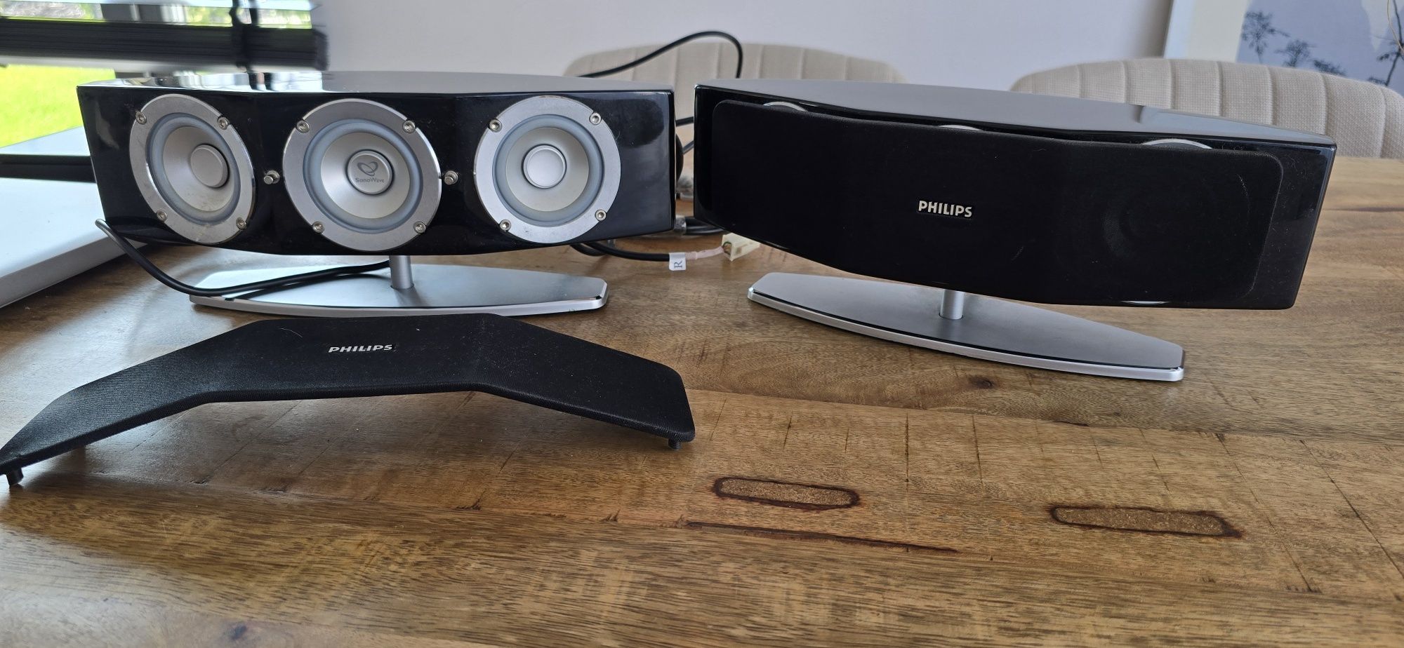 Głośniki trzydrożne firmy Philips