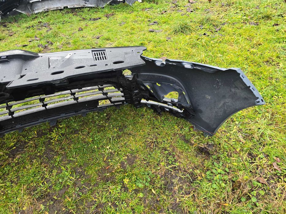 zderzak przód Renault Clio 4 IV lift