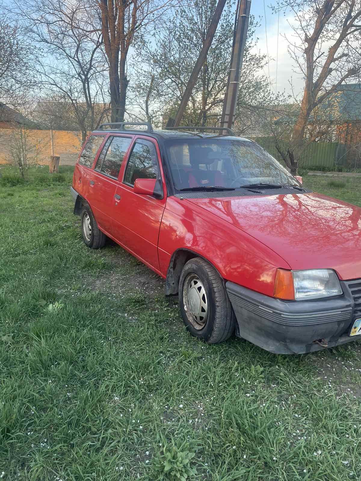 Продам Opel кадетт- универсал