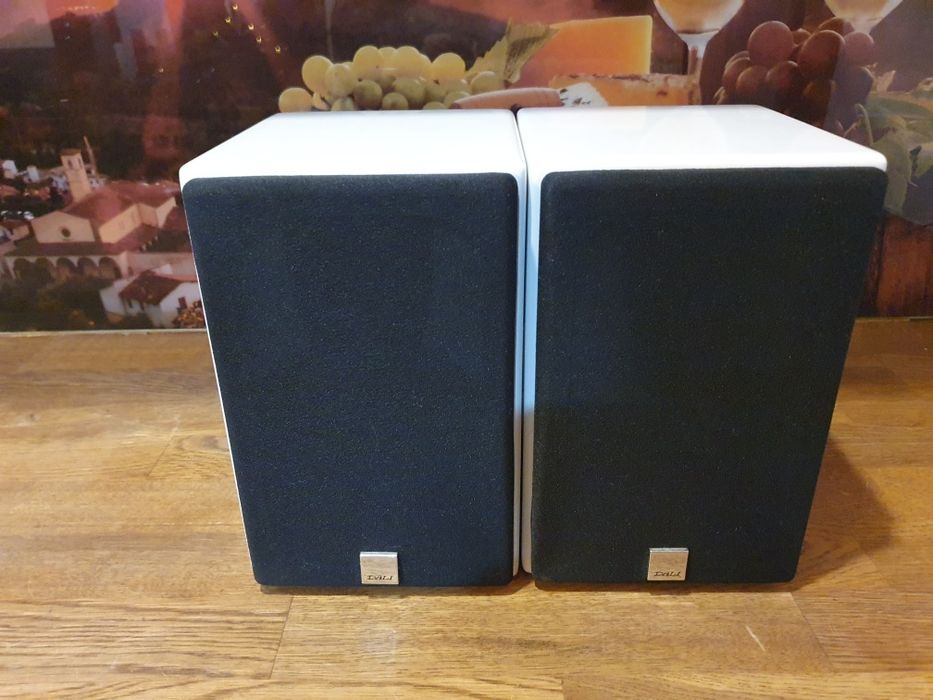 Kolumny Dali stile sat