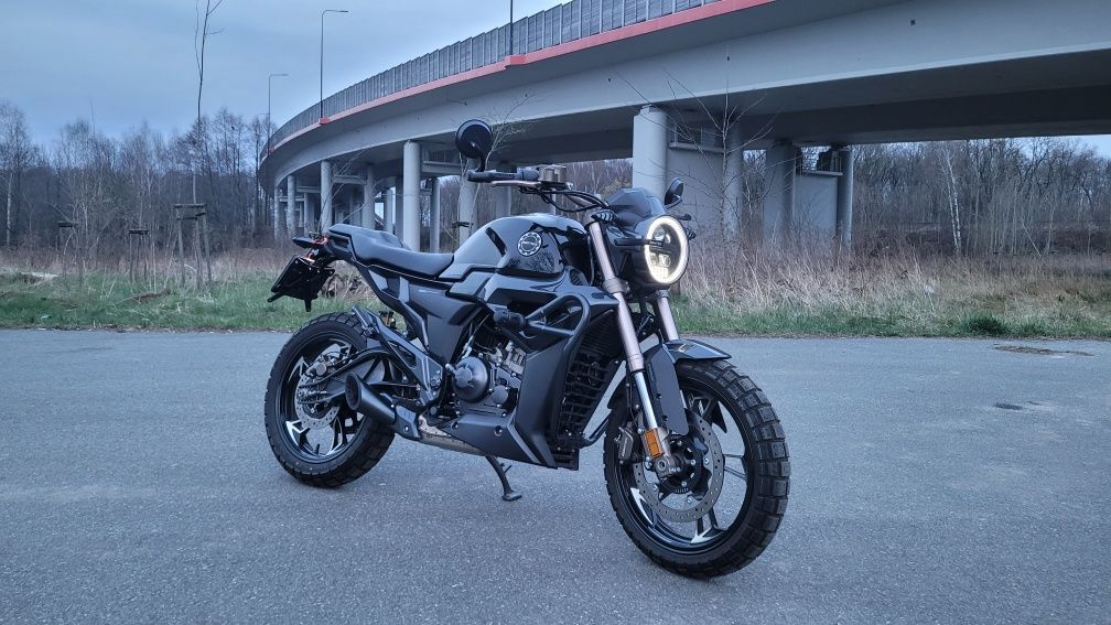 Wynajem motocykla z dowozem, prawko kat. B, Zontes G1, Pożycz Moplika