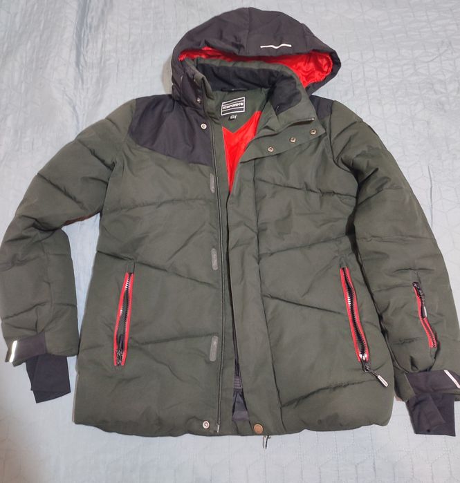 Зимняя Куртка Icepeak, в хорошем состоянии