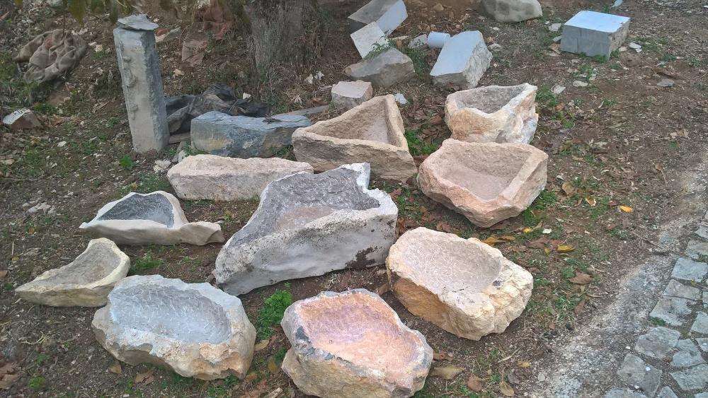 Vendo pias/lavatórios/mós