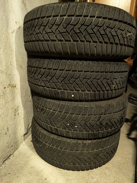 Opony zimowe Dunlop 205/55 r17 95 V
