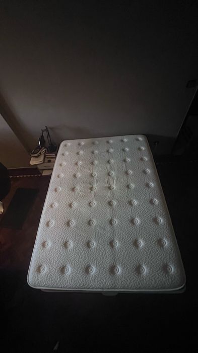 Colchão Hilton 135*190 + Sommier com arrumacao