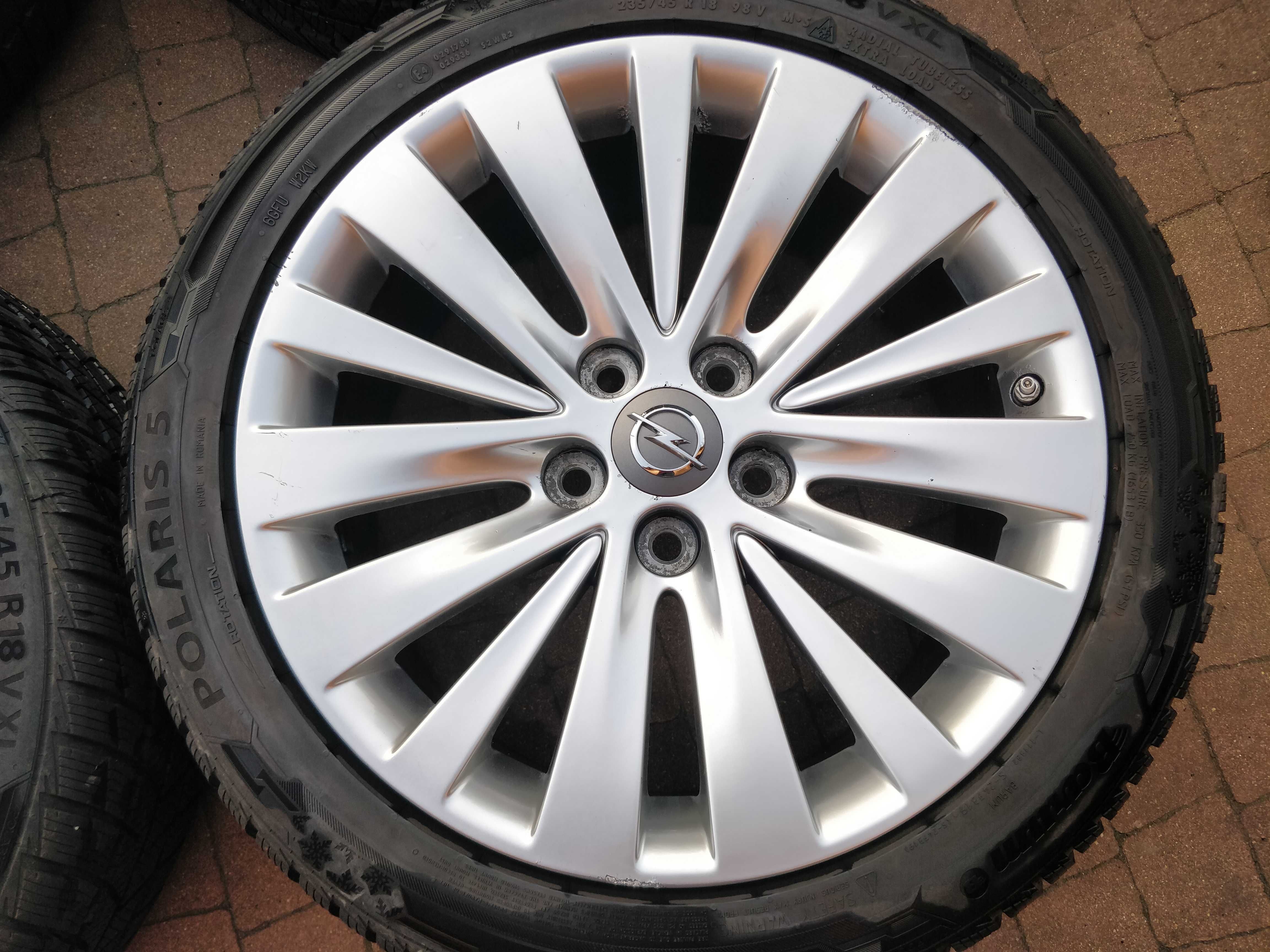 3468. Koła zimowe Opel Insignia A 5x120 235/45/18 9mm 2023r jak nowe