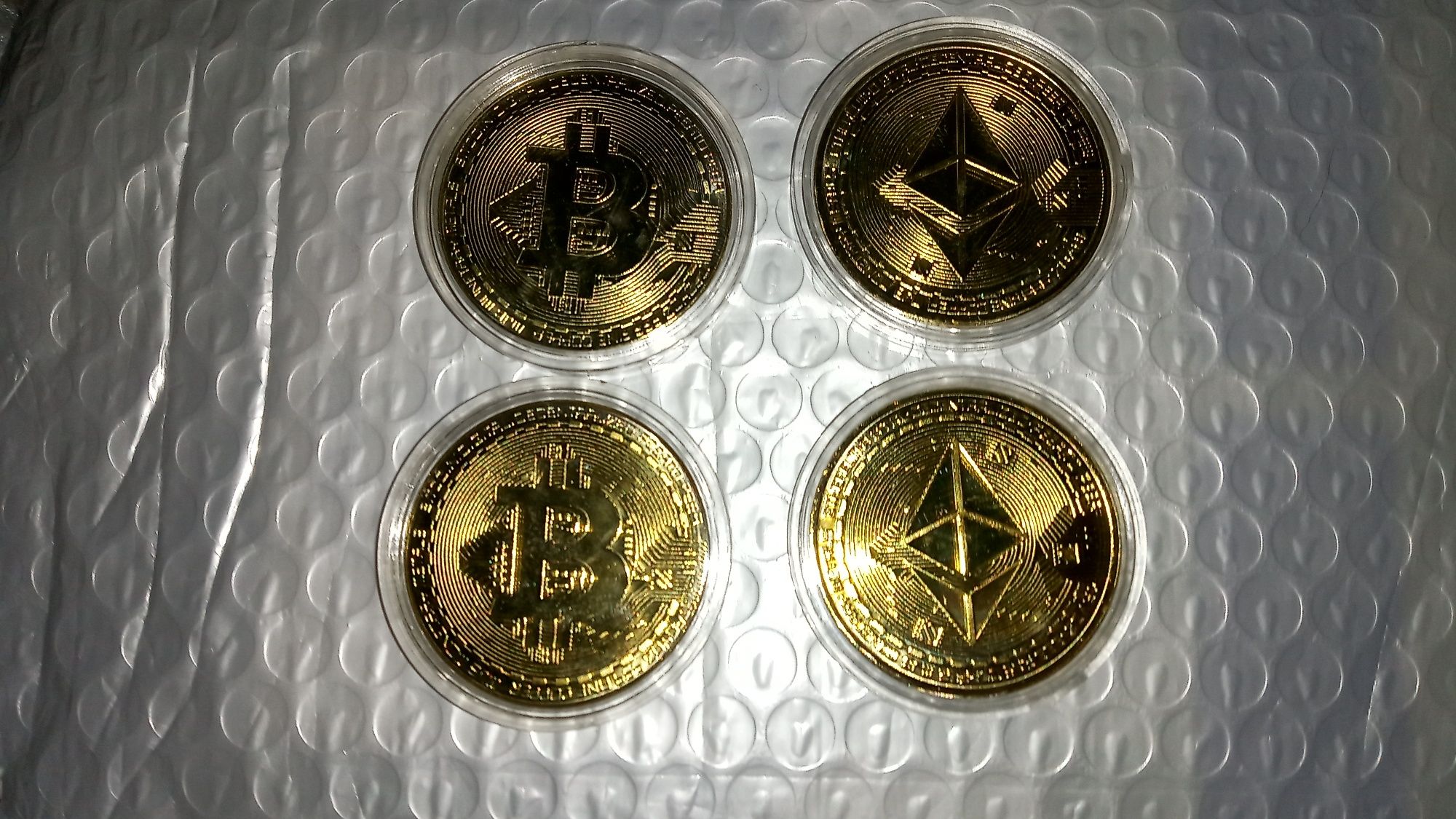 *Bitcoin* Биткоин и Эфириум монеты, колекця подарок, битная  160 грн.