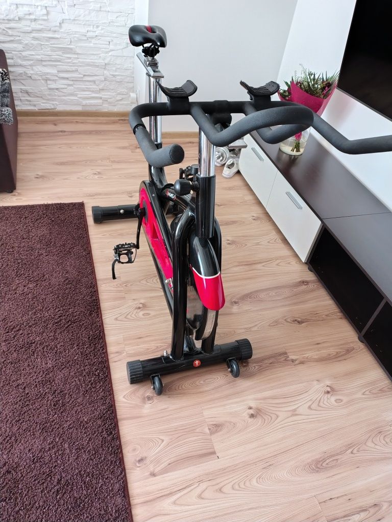 Rower spinningowy