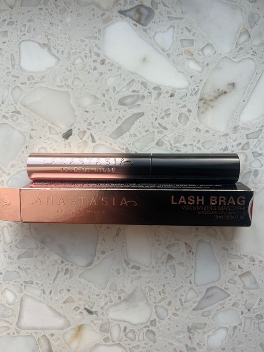 Anastasia Beverly Hills
Lash Brag
туш для об'єму вій