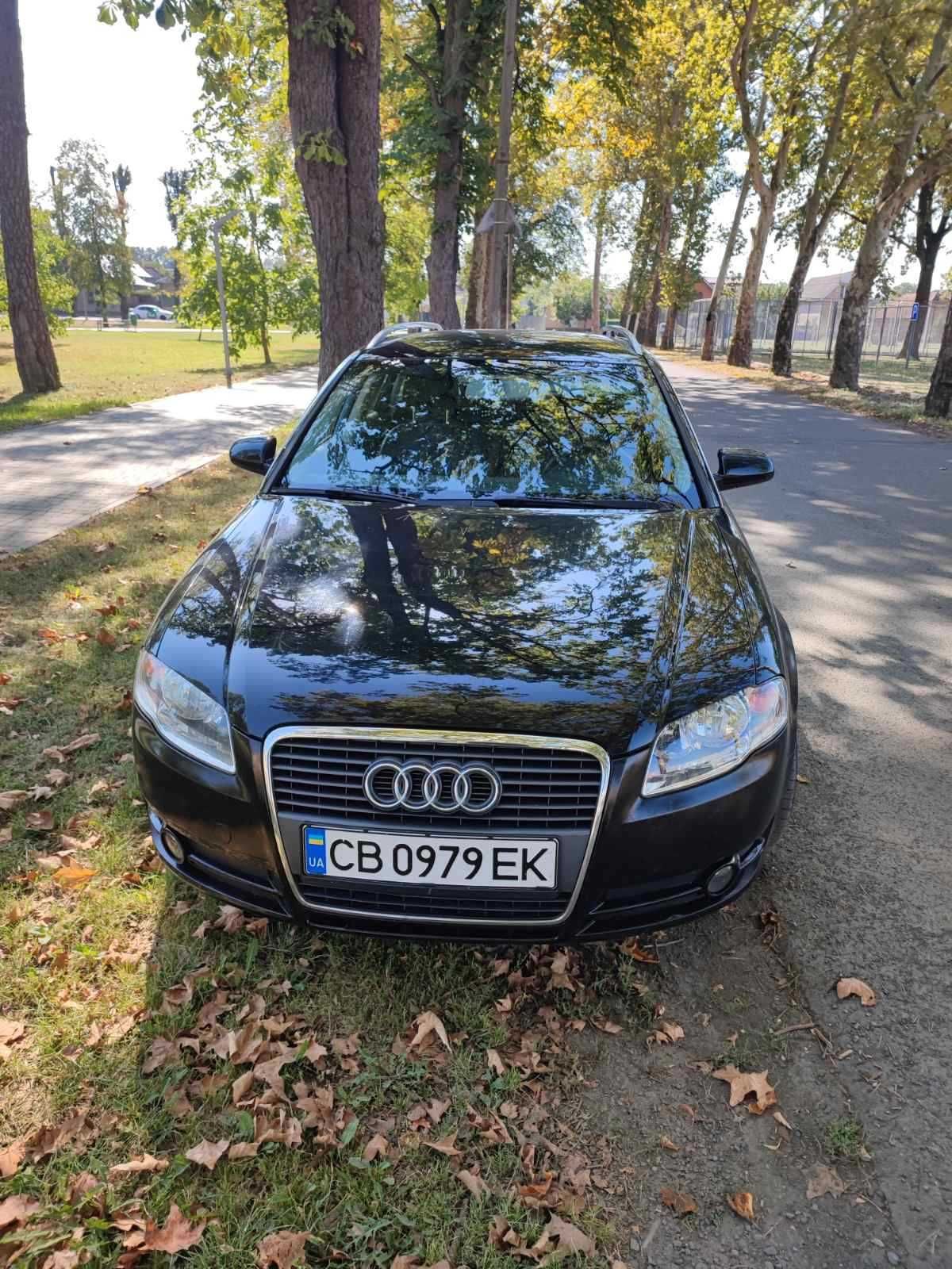 Audi A4 універсал, бензин.