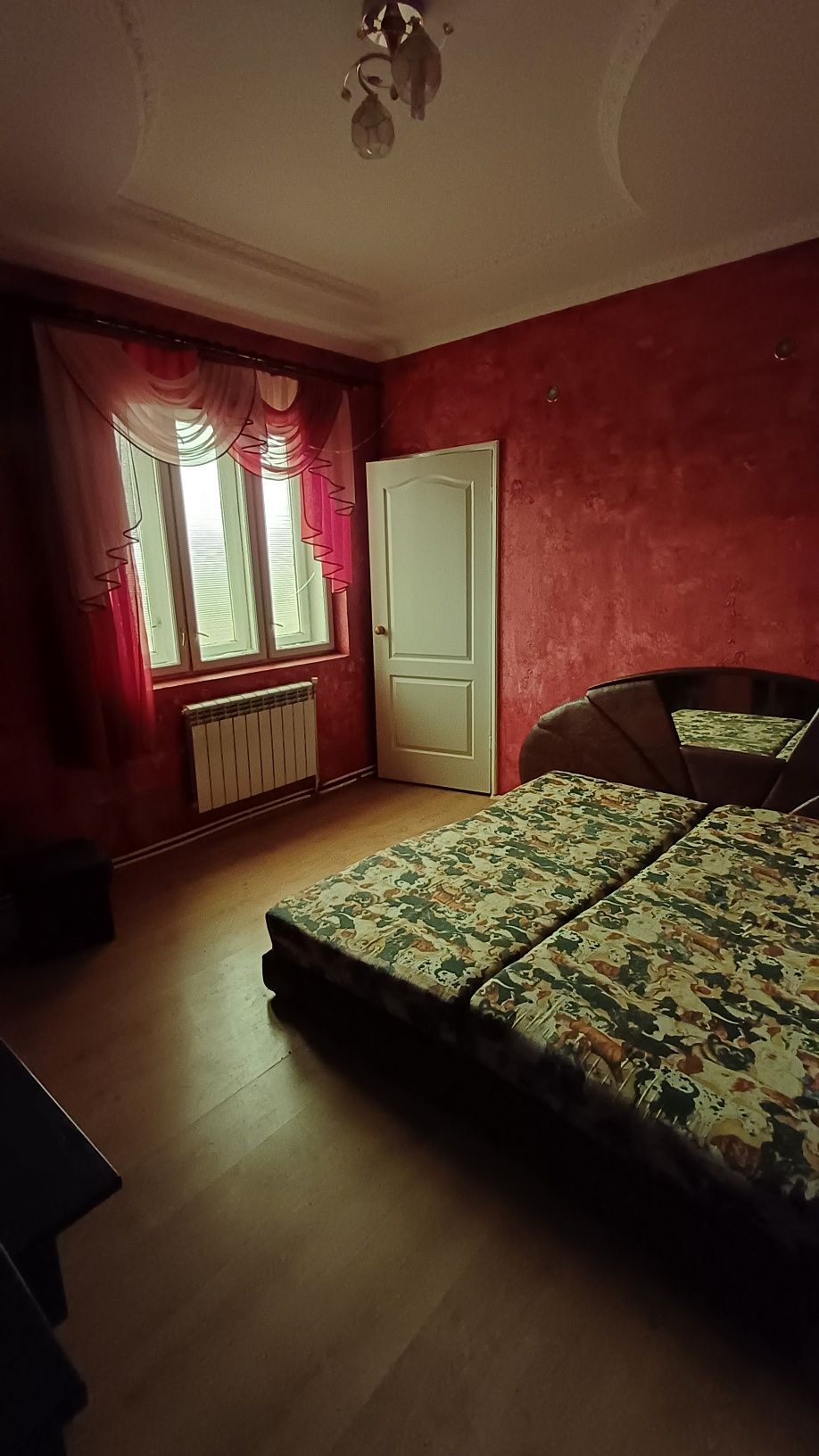 Продається сімейний будинок с. Дерцен